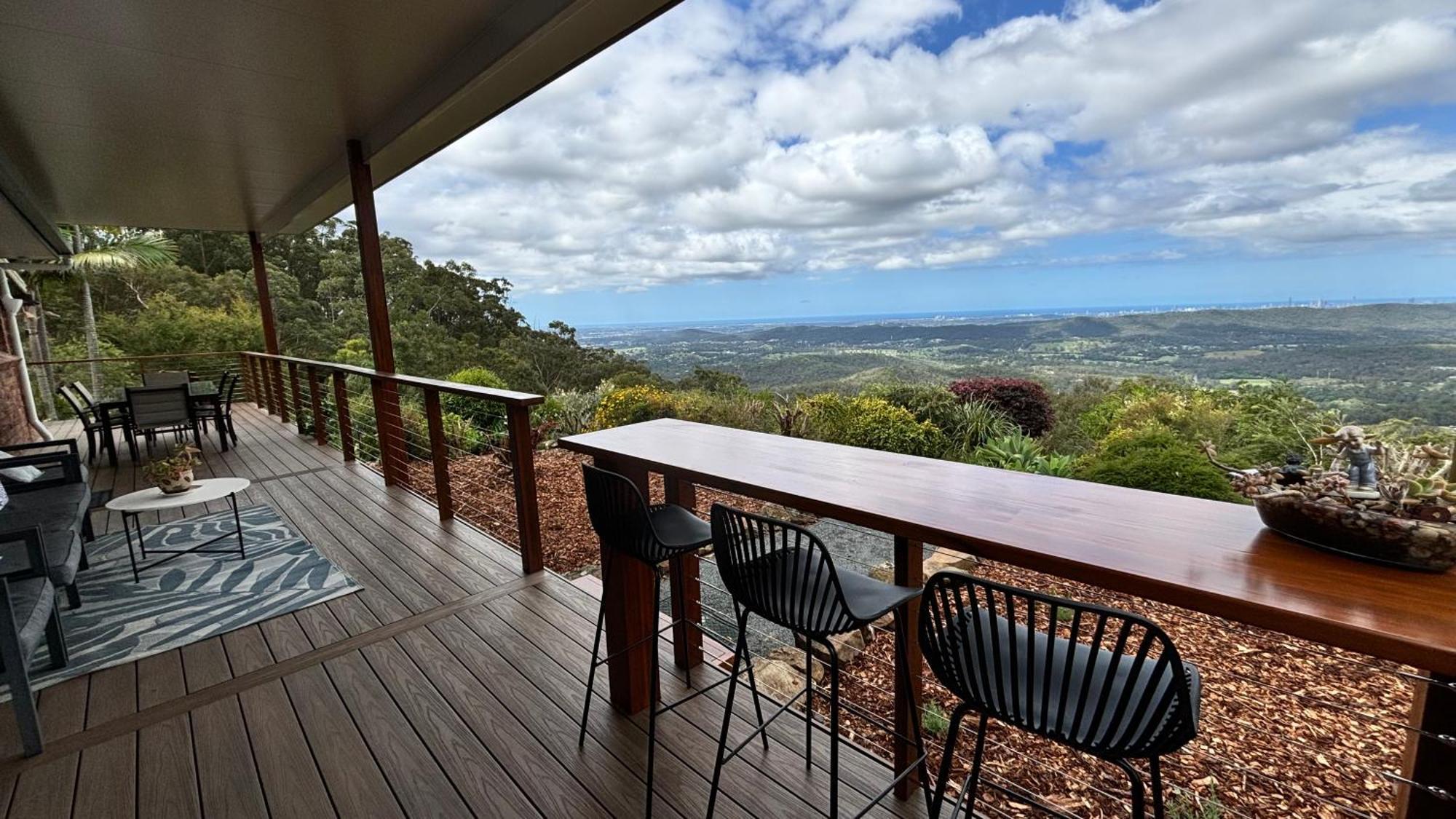 The Hillside Retreat Hotel Mount Tamborine Exterior photo
